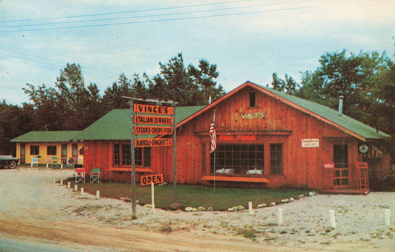 Vinces Motel and Restaurant - Vintage Postcard